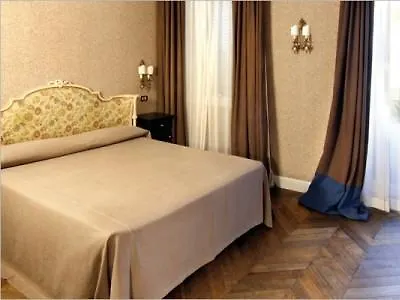 Boutique Anahi 3* Řím
