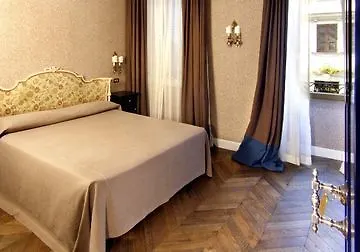 Boutique Anahi 3* Řím