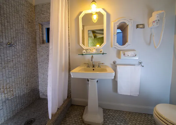 أناهي البوتيكي روما