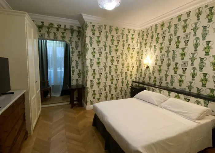 أناهي البوتيكي