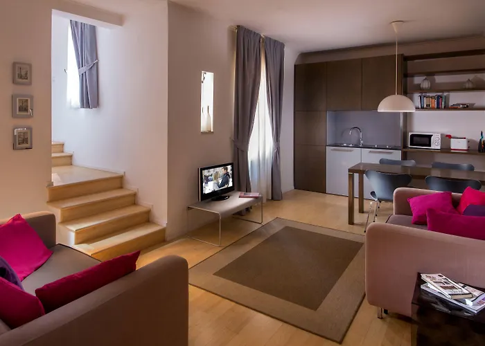 أناهي البوتيكي 3* روما