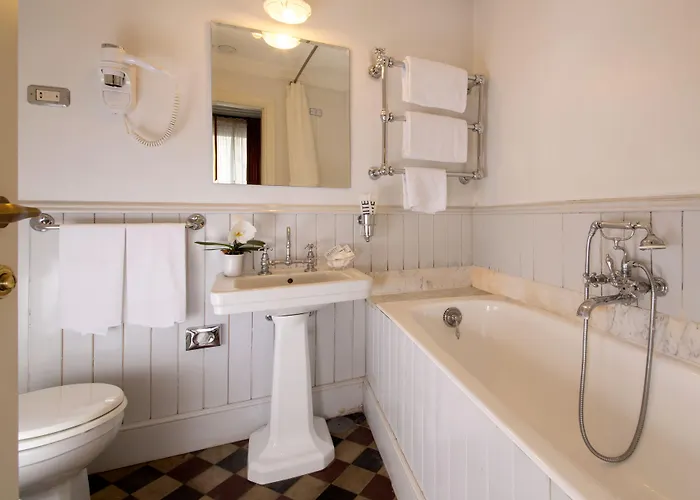 أناهي البوتيكي