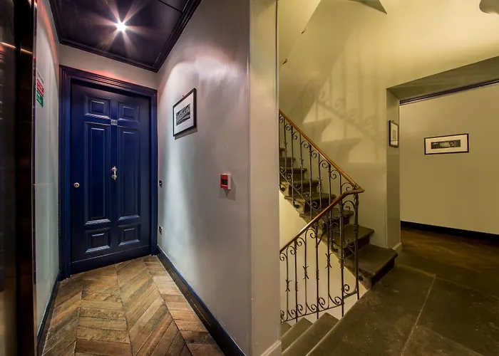 أناهي البوتيكي 3*