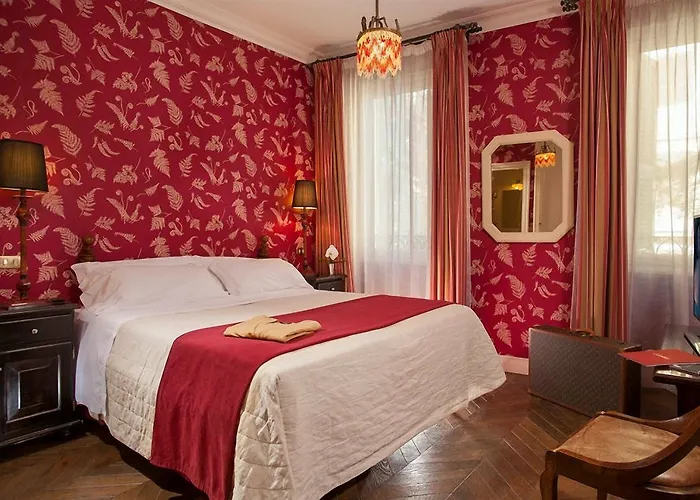 أناهي البوتيكي 3* روما