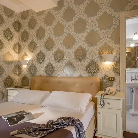 Boutique Anahi 3* Roma